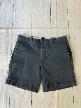 J. Crew Factory Washed blue Flat-Front Chino Shorts 32 waist 7 inch inseam